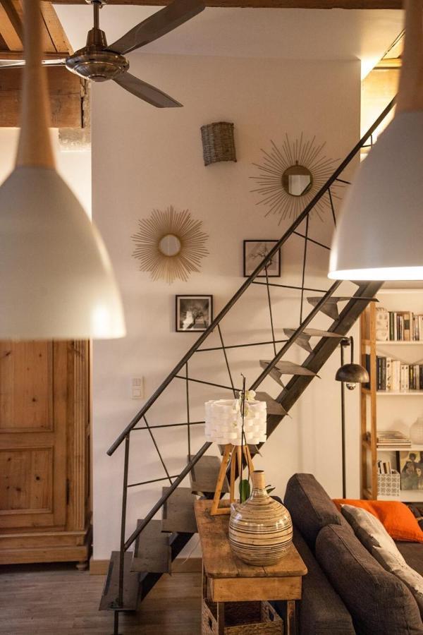 Appartamento Authentic Loft With Mezzanine & Exposed Stones Heart Of Lione Esterno foto